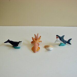 Vtg Safari Ltd Animal Marine Ocean Blue Whale Squid Bull Shark Tooth White Shark
